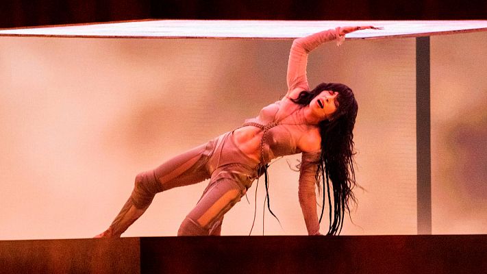 Loreen cantan "Tattoo" al ganar Eurovisión 2023