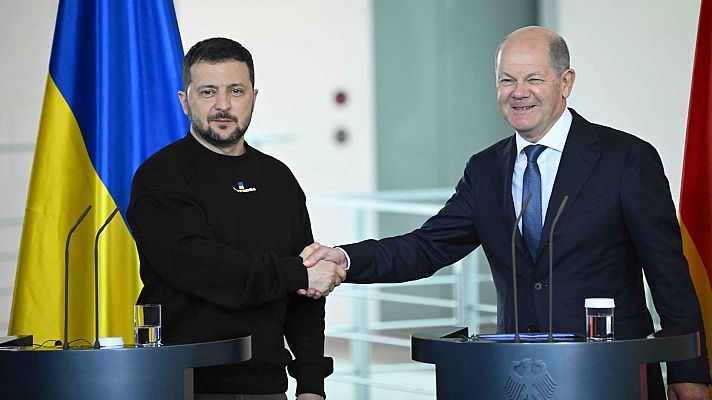 Telediario Fin de Semana - Zelenski asegura desde Berlín que "la derrota rusa es irreversible"