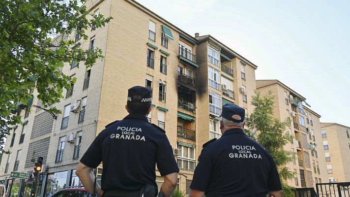 Telediario 2 - Muere un niño de 6 años y su madre resulta herida grave en un incendio en Granada