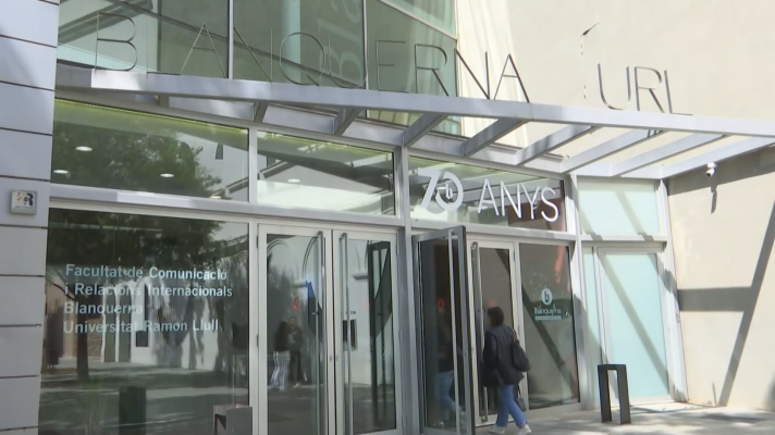 L'Informatiu - Ja són 4 les denúncies contra un professor de la Facultat de Comunicació Blanquerna