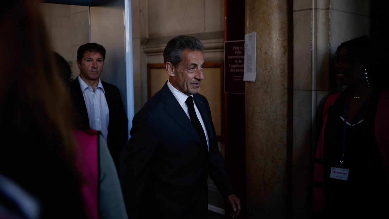 Francia: confirman la sentencia de tres años a Sarkozy