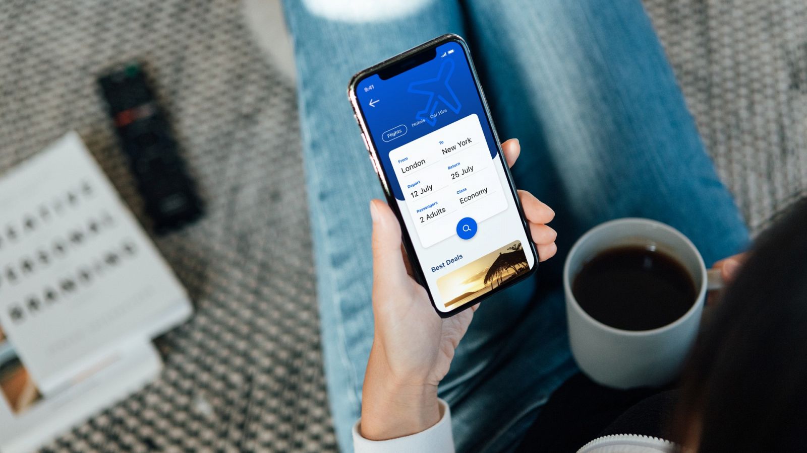 Los algoritmos de las aerolíneas pueden detectar cuántas veces se ha buscado un destino o si se hace desde un teléfono con batería baja, lo que en ocasiones hace aumentar el precio.