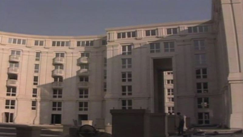 Arxiu TVE Catalunya - Canal 10 - El edificis de Montparnasse de Ricard Bofill