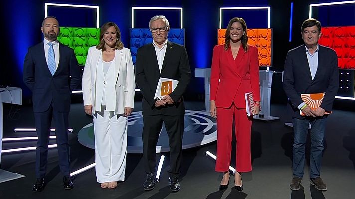 Los candidatos a la Alcaldía de Valencia abren el debate con la vivienda, la fiscalidad y la movilidad sobre la mesa