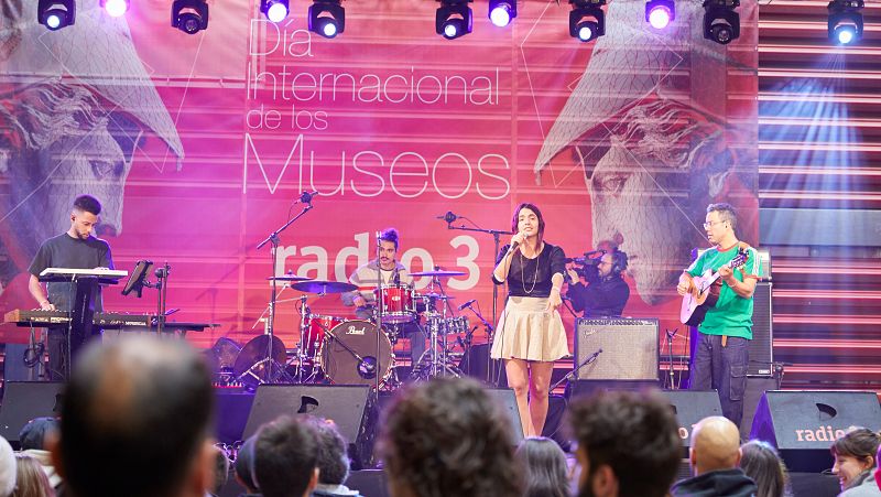 V�DEO: Radio 3 en el Reina Sof�a - Oddliquor, FREESISMAFIA, La Plata... - 18/05/23