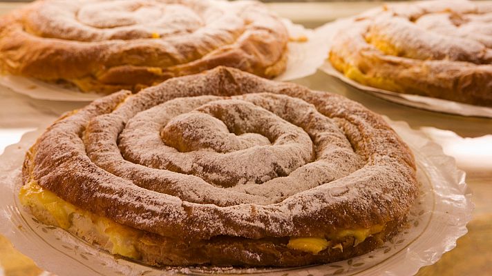 Telediario 1 - Viajar desde Mallorca con una ensaimada: algunas aerolíneas obligan a facturarla