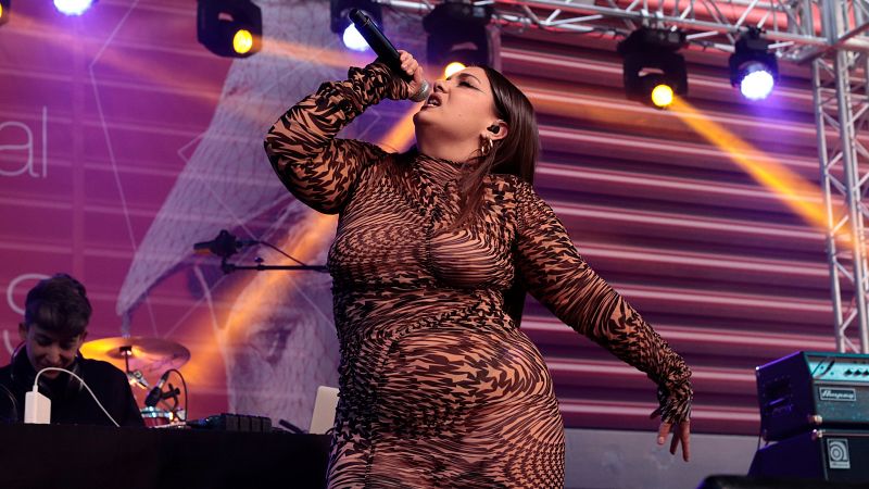 V�DEO: Radio 3 en el Reina Sof�a - Oddliquor, FREESISMAFIA, La Plata... - 18/05/23