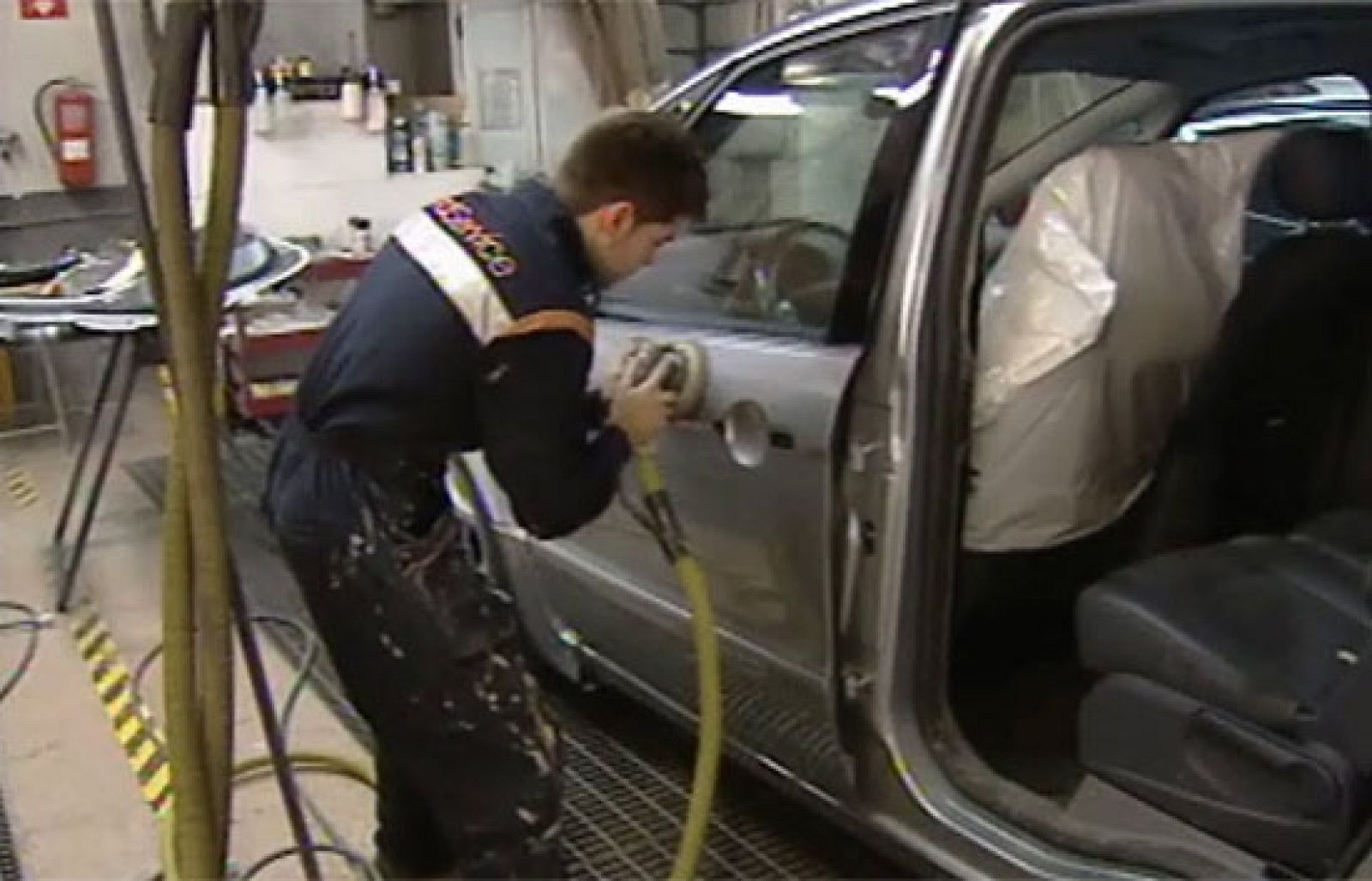 En 2010 se han firmado más de 950 convenios colectivos | Ver