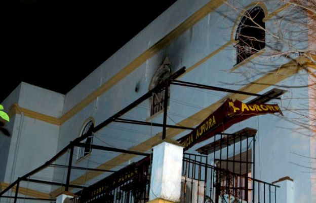  - 6 muertos en incendio residencia