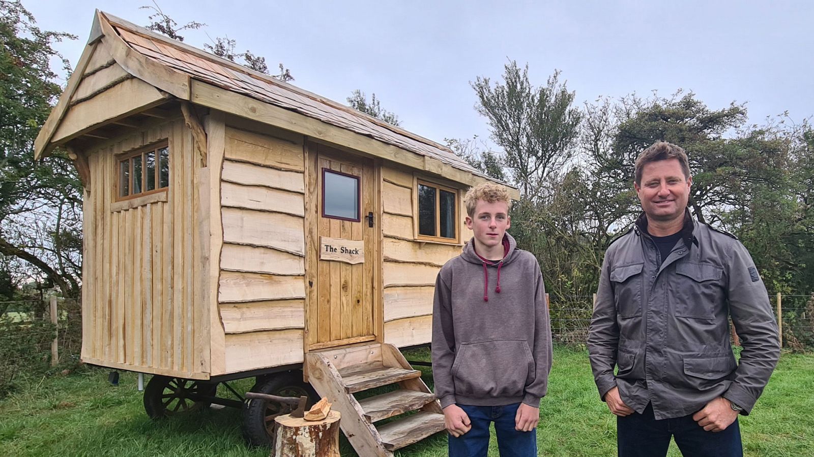 Espacios increíbles - T11 - Episodio 7: Cabaña de pastor y jardín - ver ahora