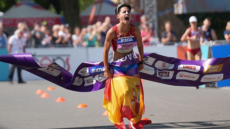 Mara Prez bate el rcord del mundo de los 35 kilmetros marcha en el Campeonato de Europa