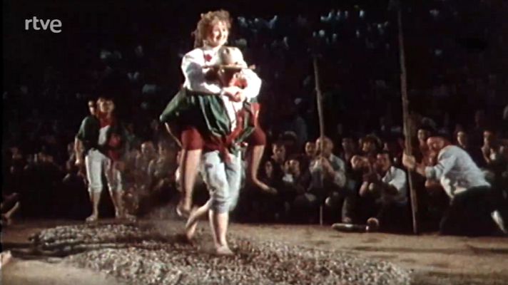 De año en año - San Pedro Manrique: Fuego en las alturas