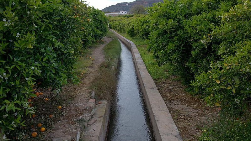 Torreadrada, un pueblo que mantiene el reparto de agua tradicional 
