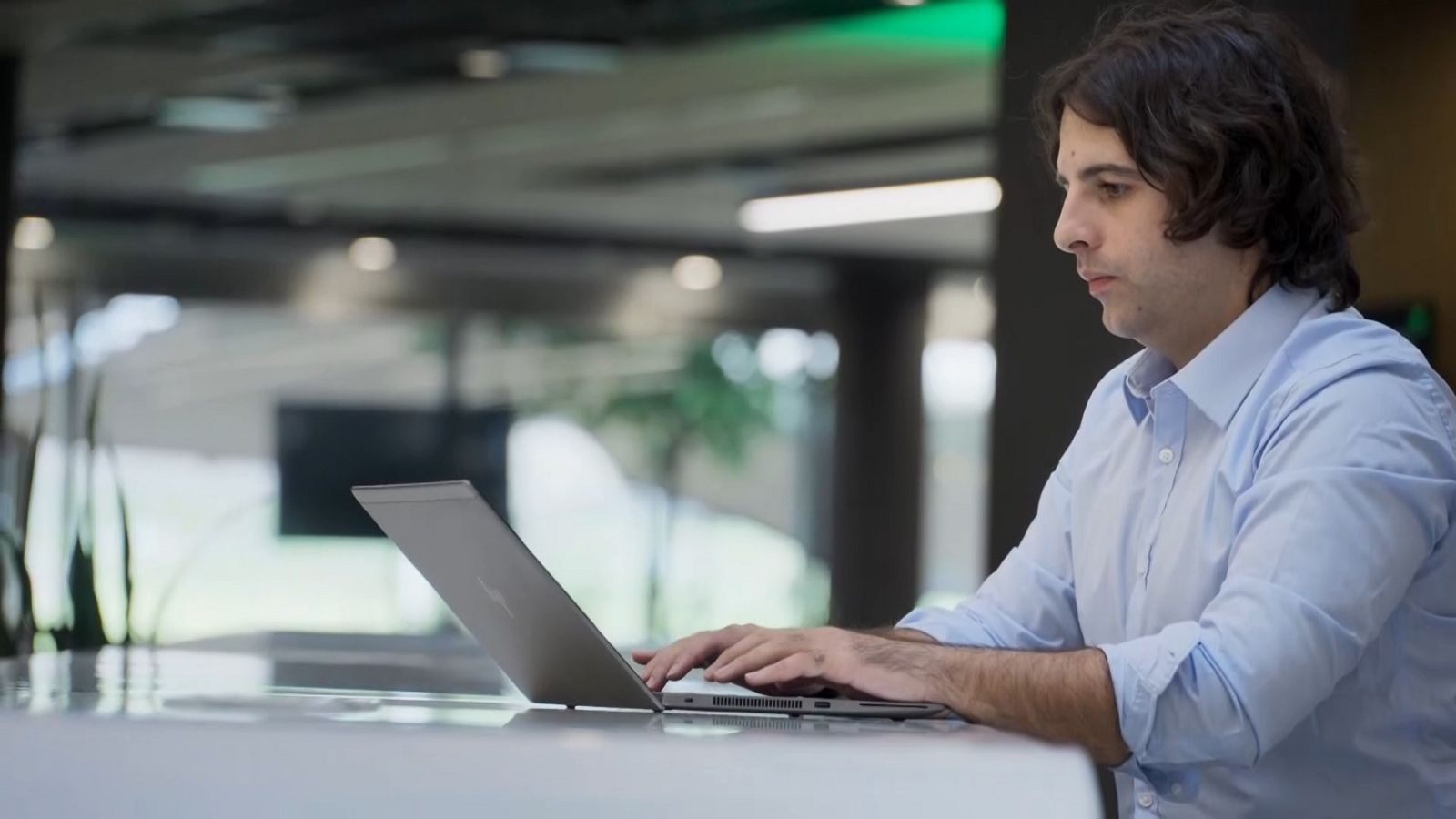 Alejandro Celís es especialista en ciberseguridad en Johannesburgo - Españoles en conflictos | Ver