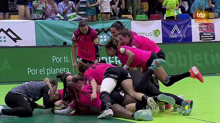 Alexandra do Nascimento decanta un primer partido de infarto para el Elche en la final de la Liga Guerreras