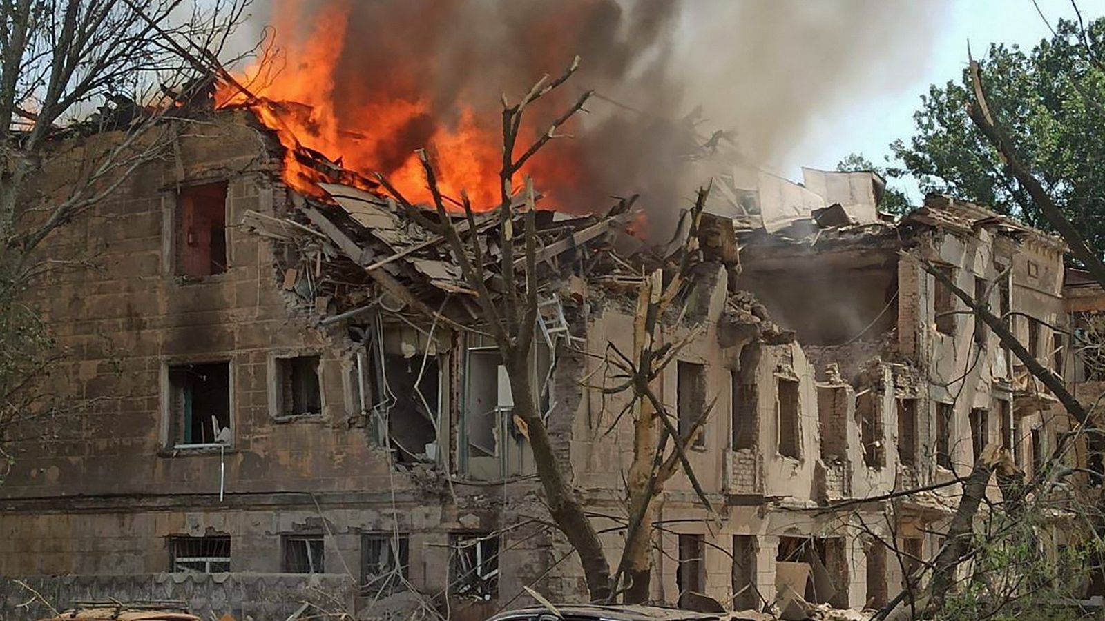 Rusia bombardea un hospital militar en Dnipro