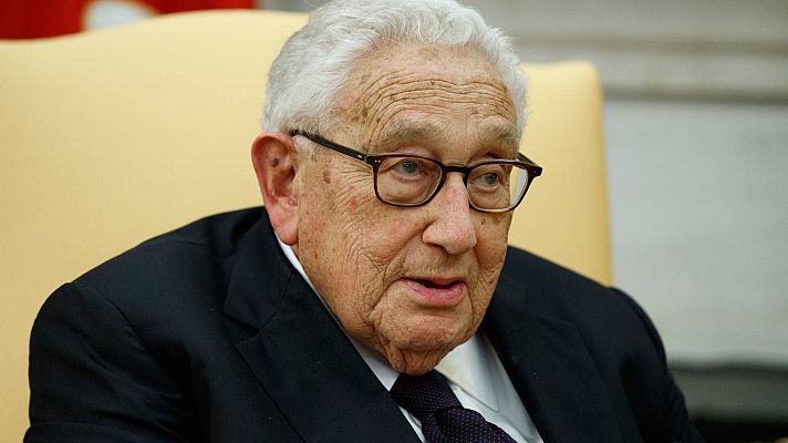 Telediario Fin de Semana - El icónico y controvertido Henry Kissinger cumple 100 años