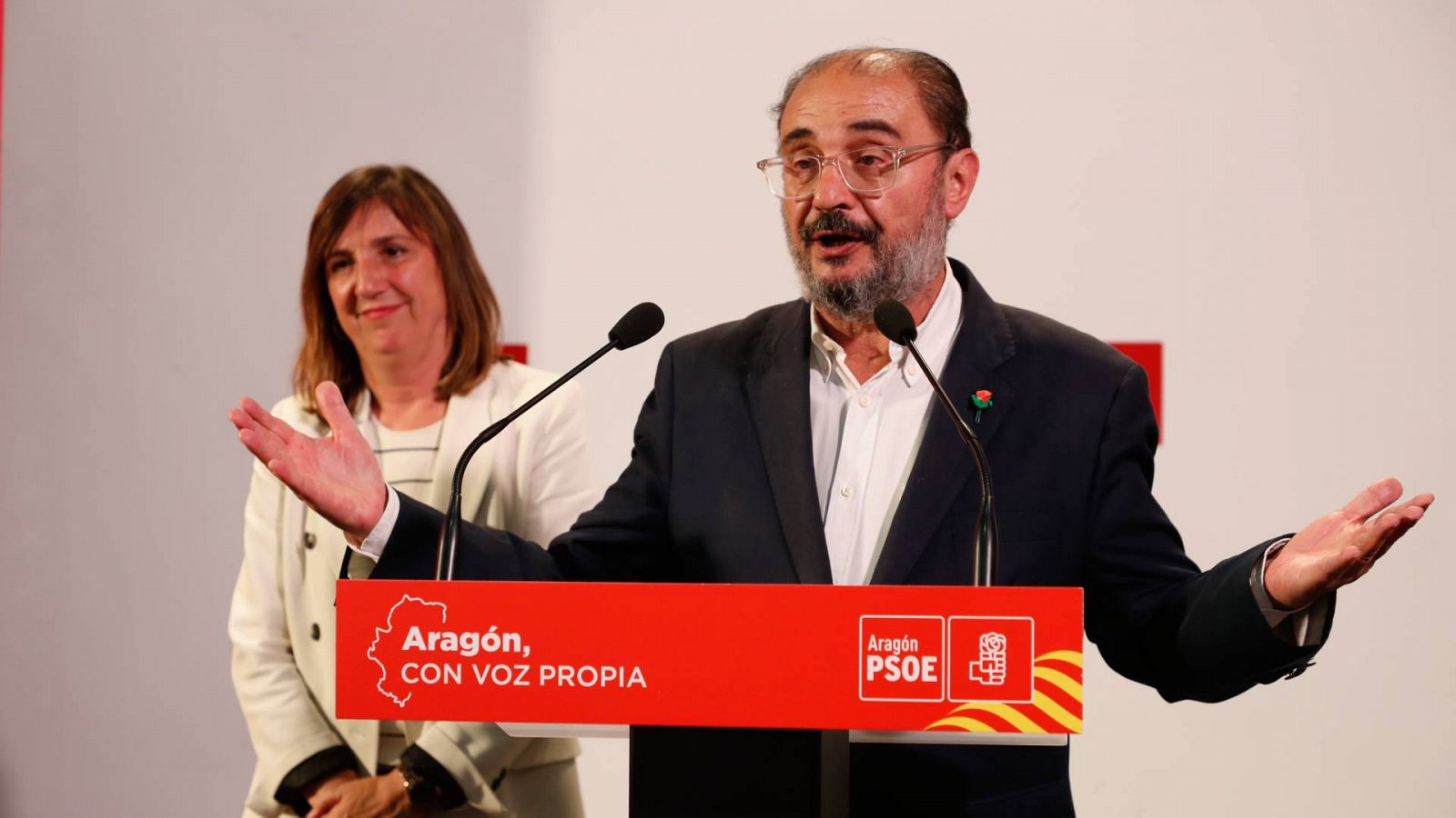 Lambán admite la derrota del PSOE en Aragón