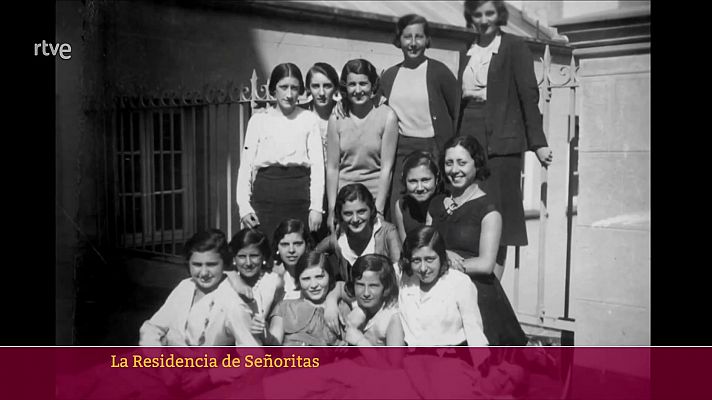 Parlamento - La Residencia de Señoritas