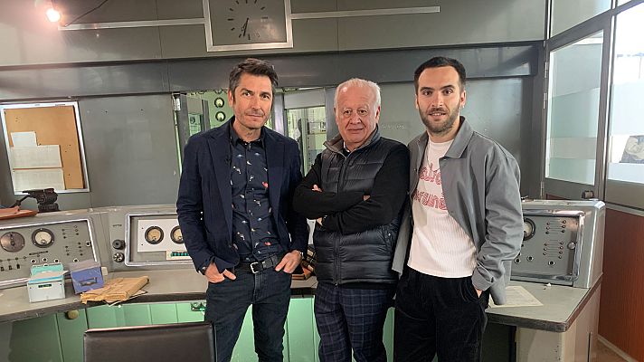 La matemática del espejo - Ricardo Gómez