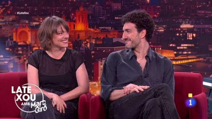 Maria Rodríguez i Miki Esparbé presenten 'L'illa deserta'