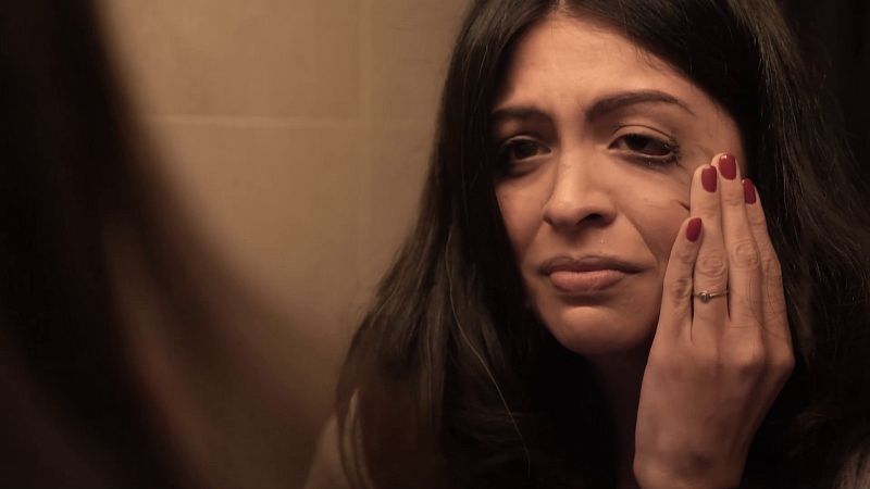 XIV Concurso de Cortos RNE - Asim�trica - Ver ahora