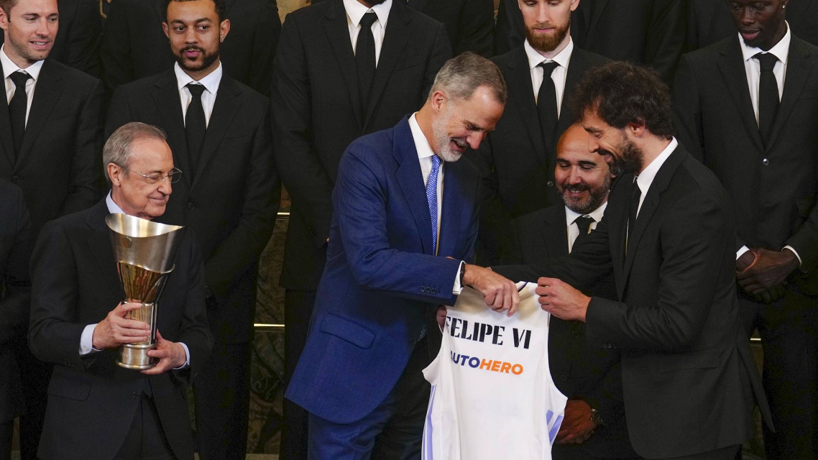 Felipe VI recibe al Real Madrid tras conquistar la Euroliga