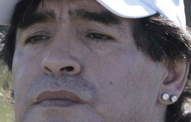  - Maradona: 'Valdano es el enemigo'