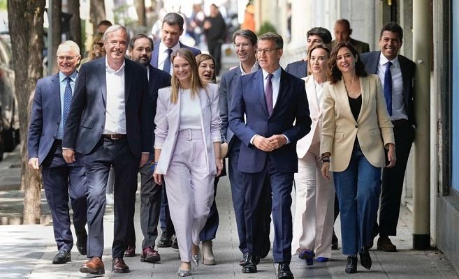 Telediario 1 - La campaña del 23J se libra ya en los pactos de las comunidades y el PP necesita a Vox en cinco