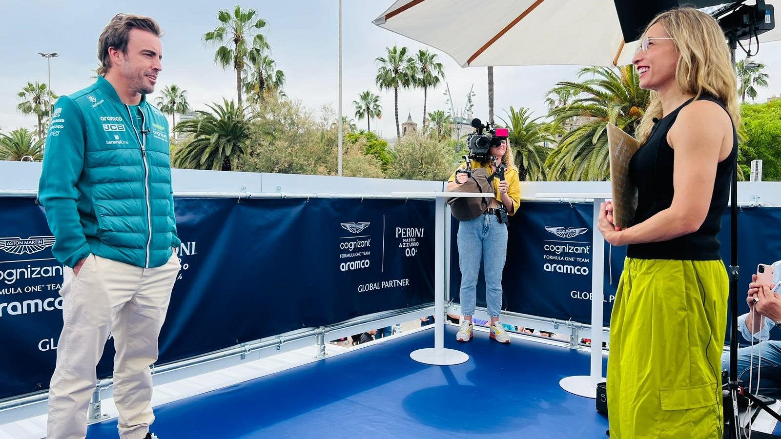 Fernando Alonso, a TVE: "La 33 está dificil, pero corro en casa" - Automovilismo | Ver