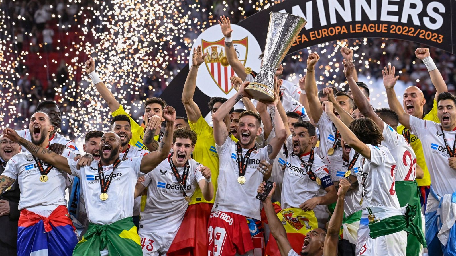 El Sevilla, campeón de la Europa League: ganan su séptima final ante la Roma de Mourinho, esta vez - Ver ahora