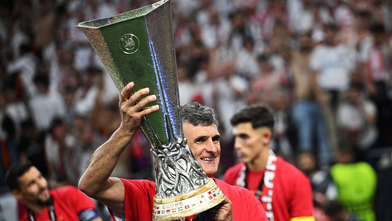 José Luis Mendilibar gana su primer gran título: la Europa League - ver ahora