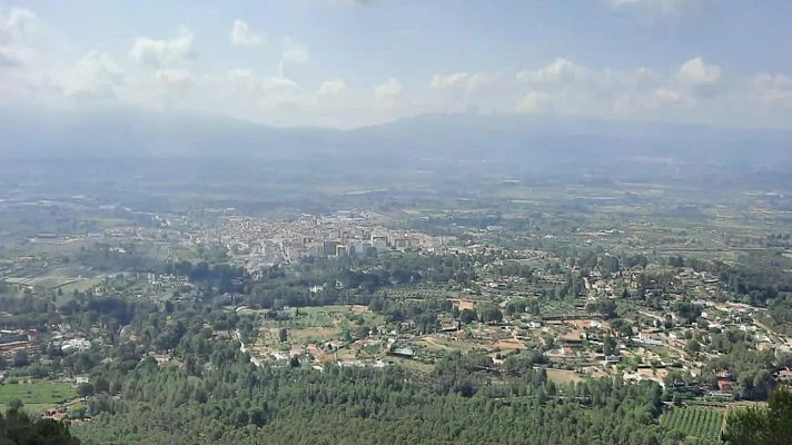 El tiempo - Predominio de los cielos nubosos y abundante nubosidad de evolución, con chubascos y tormentas que pueden ser localmente fuertes