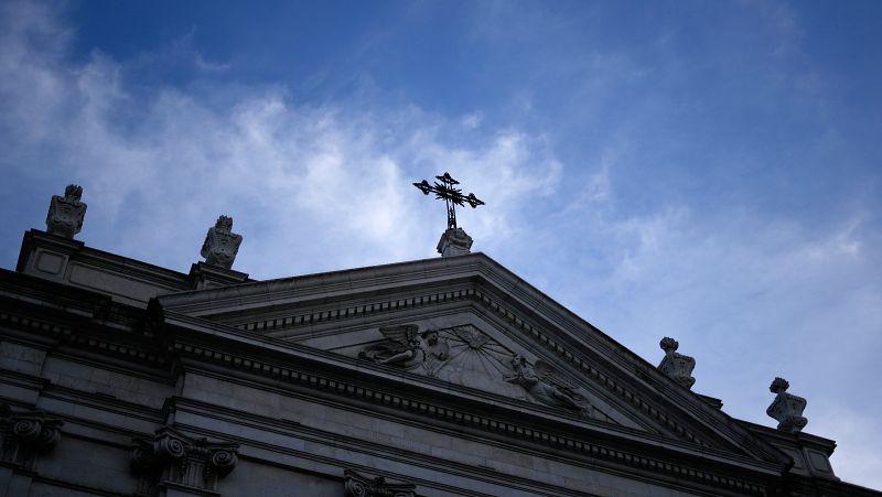 La Iglesia católica notifica 728 abusadores y 971 víctimas
