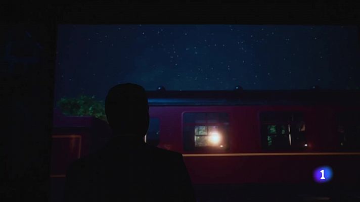 Telediario 1 - Una exposición interactiva en París nos permite ser compañeros de clase de Harry Potter