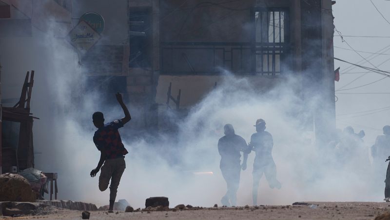 Varios fallecidos en las protestas en Senegal por la condena al líder de la oposición 
