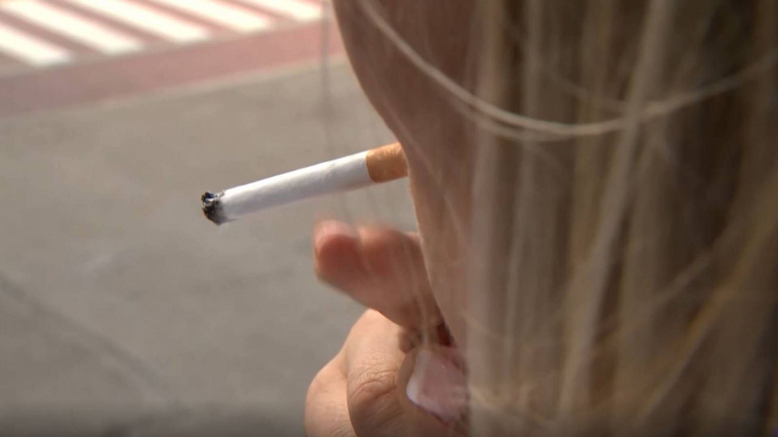 El 50% de niños y niñas, fumadores pasivos