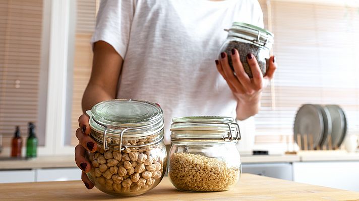 Hablando claro - Día Mundial del Medio Ambiente: medidas básicas para reducir el uso de plásticos