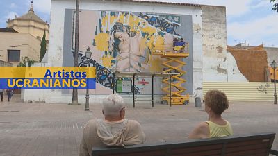 Mural de Paz junto a la mezquita