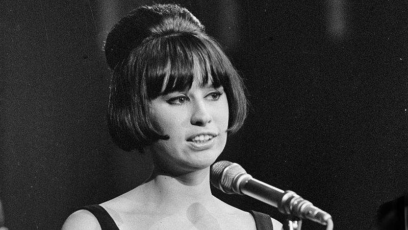 Muere Astrud Gilberto, pionera de la 'bossa nova' y voz de "La chica de Ipanema"