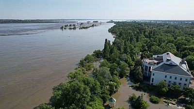 Rusia reconoce que la rotura de la presa de Kajovka le favorece militarmente
