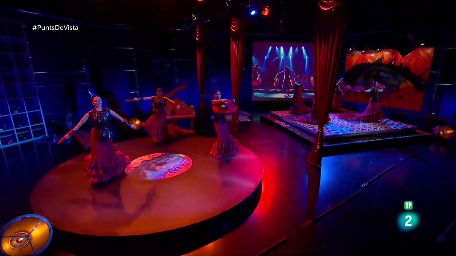 Punts de vista - Entrevista a Aarón Vivancos i actuació de 'Woman, más que un musical'