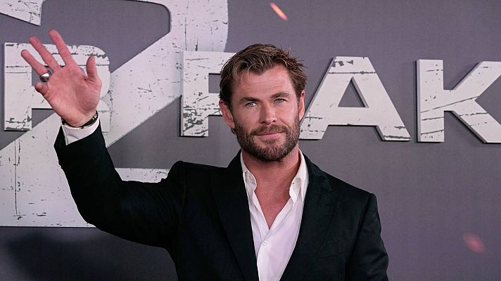 Telediario 1 - Chris Hemsworth estrena su nueva película, la segunda parte de 'Tyler Rake'
