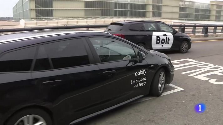 L'Informatiu - La justícia europea rebutja el reglament que limita el nombre de llicències VTC