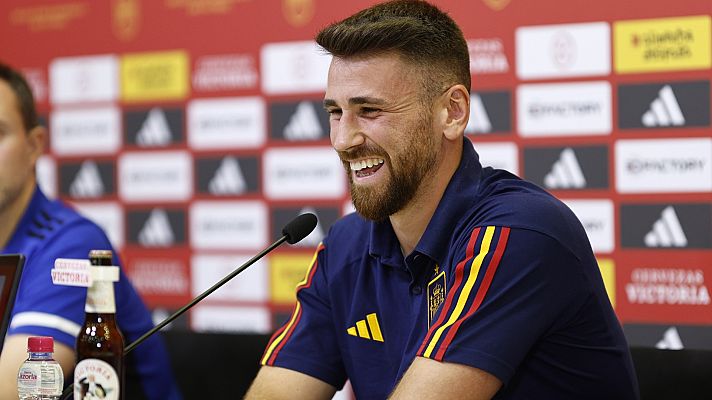 Fútbol - Rueda de prensa jugador selección española - ver ahora