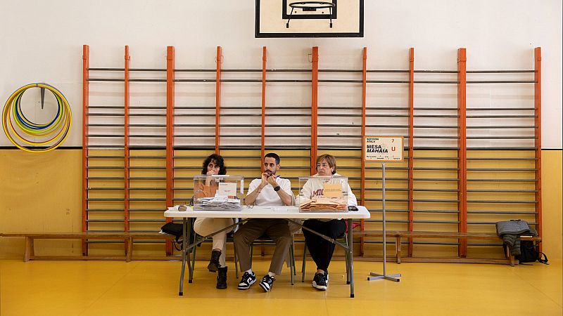 El sorteo de las mesas electorales de España, un sistema singular: "Involucra a todos los ciudadanos"