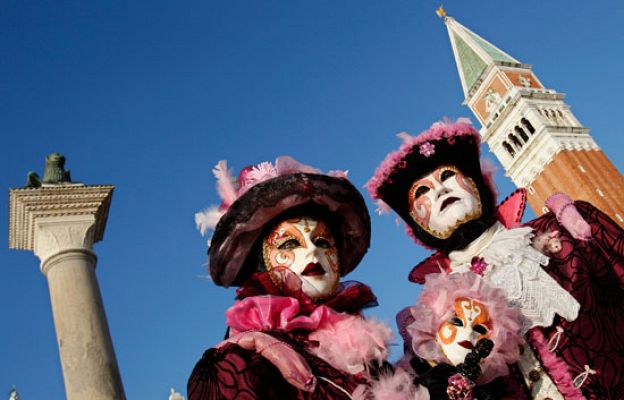 La 2 Noticias - Llegan los carnavales