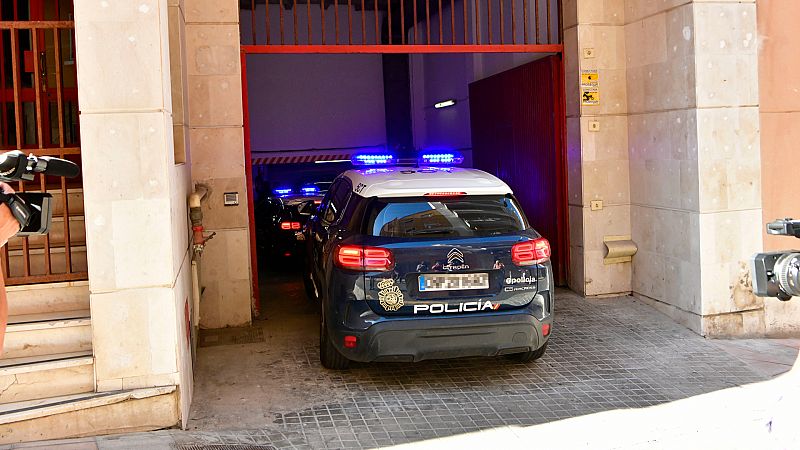 Vídeo: Comienza el juicio contra dos menores acusados de matar a otro en Ceuta