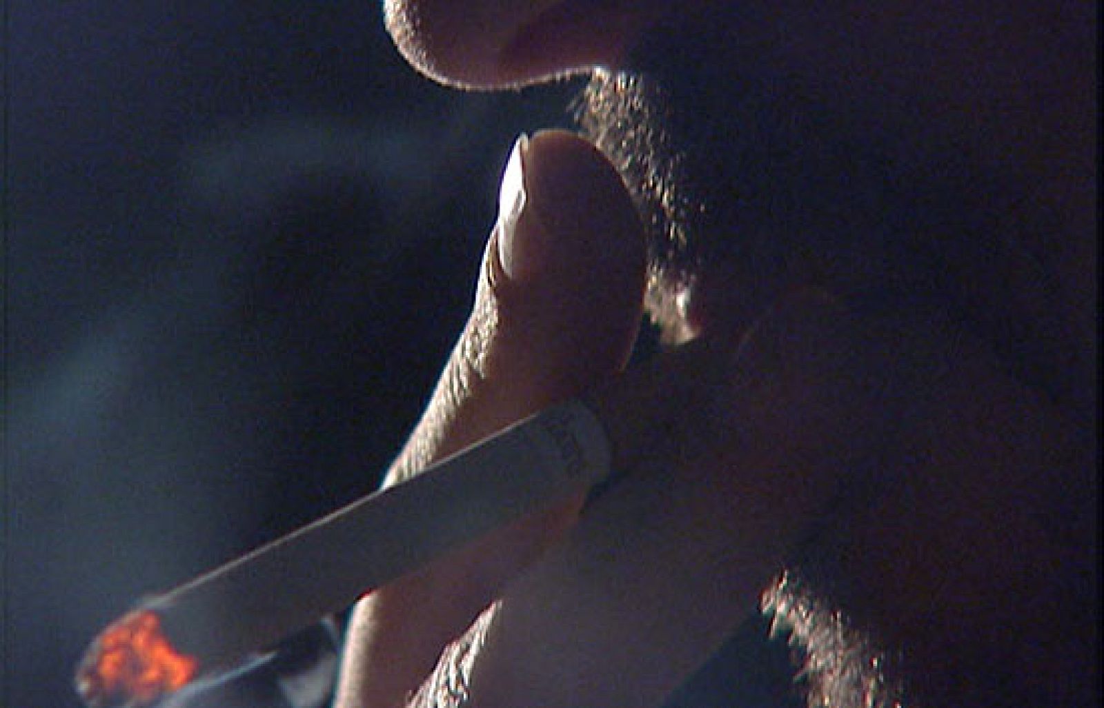 La Ley Antitabaco mejora la salud de los españoles - Ciencia y tecnología en Rtve.es | Ver