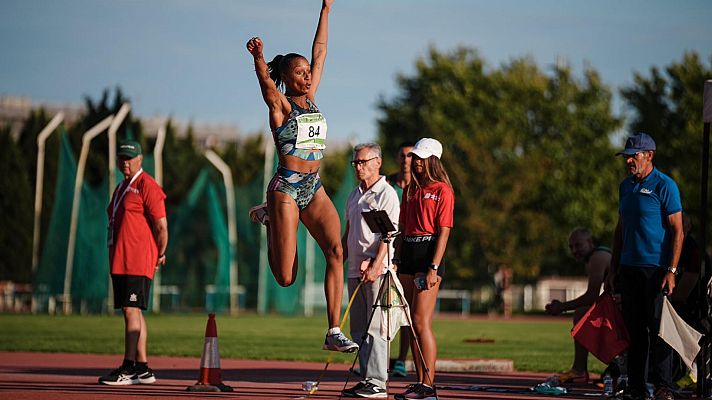 Ana Peleteiro vuelve a competir seis meses después de ser madre